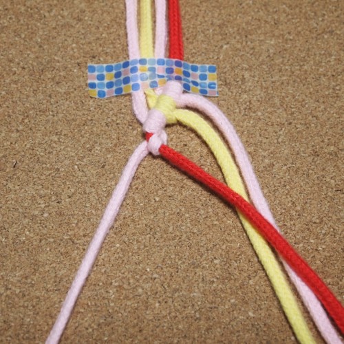 巻き結び　編み方　作り方　ブレスレット　